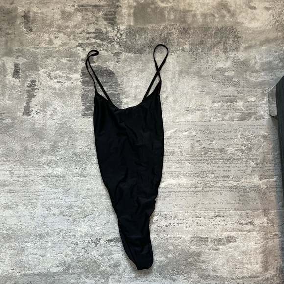 🌟Black One Piece Swimsuit - Picture 1 of 3